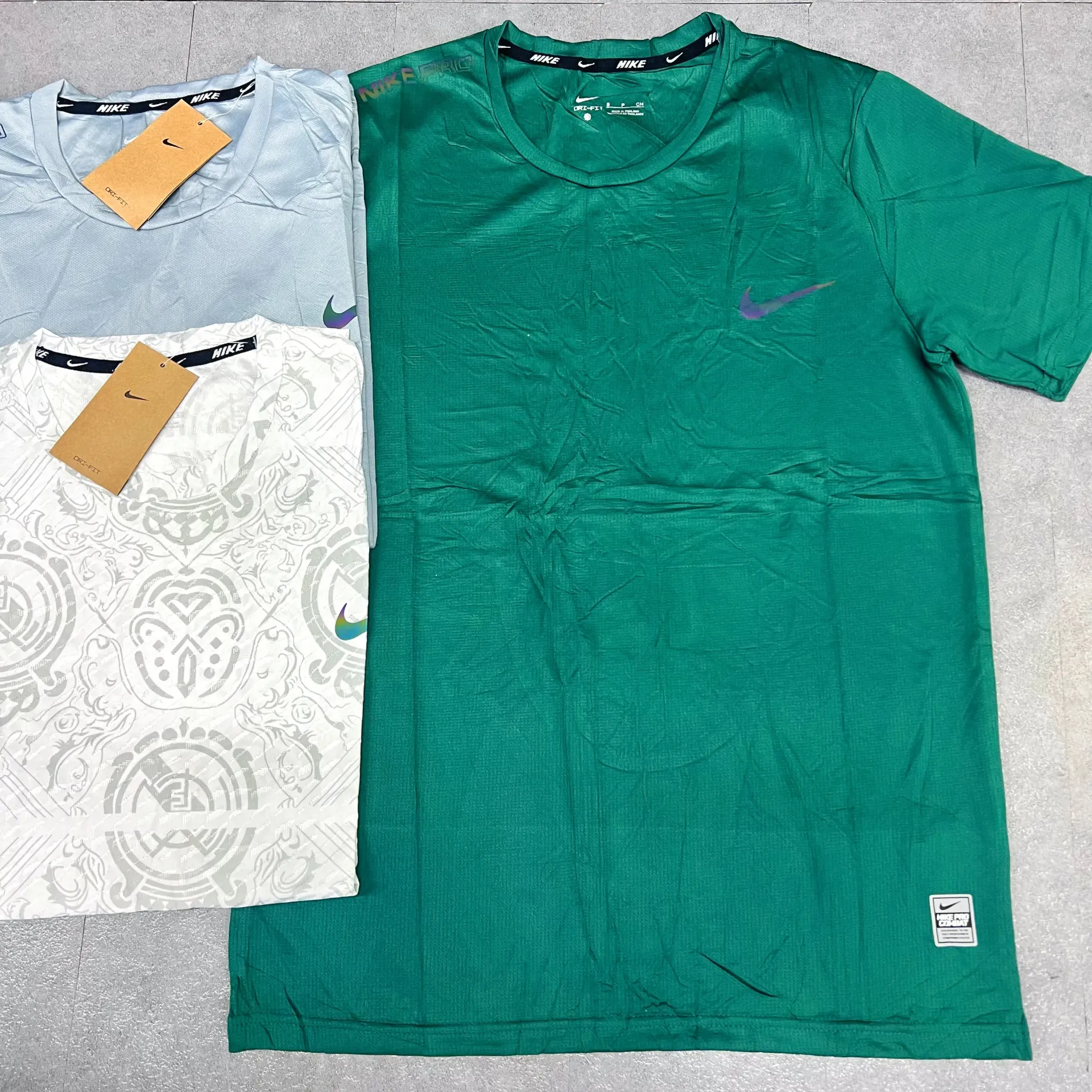 (DOCENA) FRANELA DRI-FIT PROMO CD0699-100 - P95985